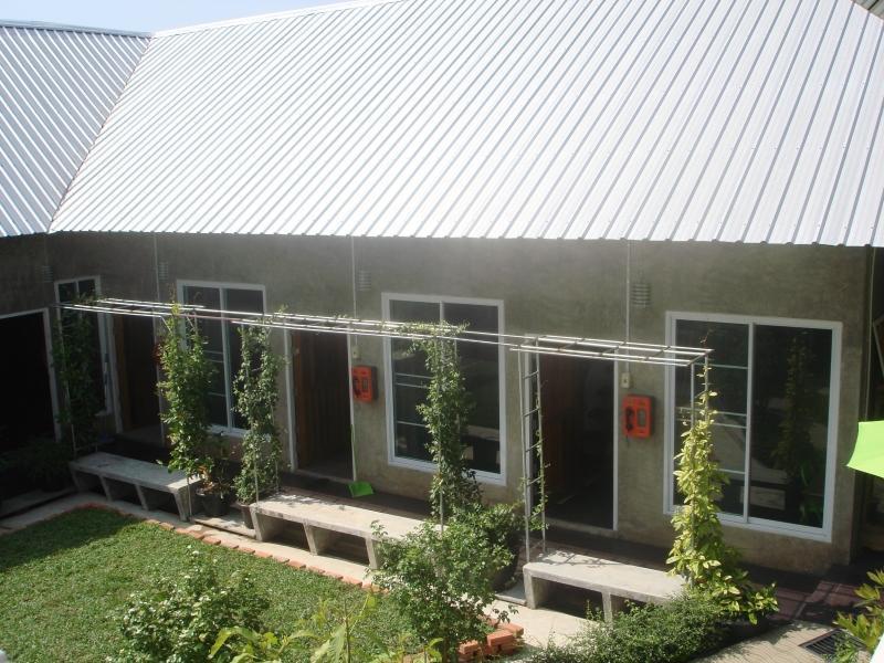 Zan Pla Nade Guesthouse Чианг Рай Екстериор снимка